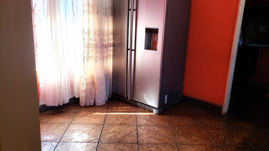 3 Bedroom Property for Sale in Geelhoutpark North West